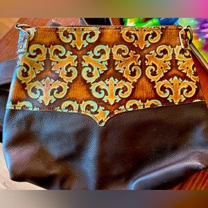 Purse with match wallet